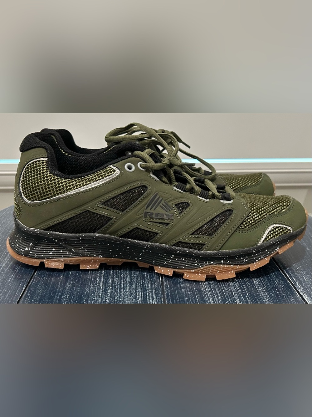 RBX Sneakers - Picture 6 of 7